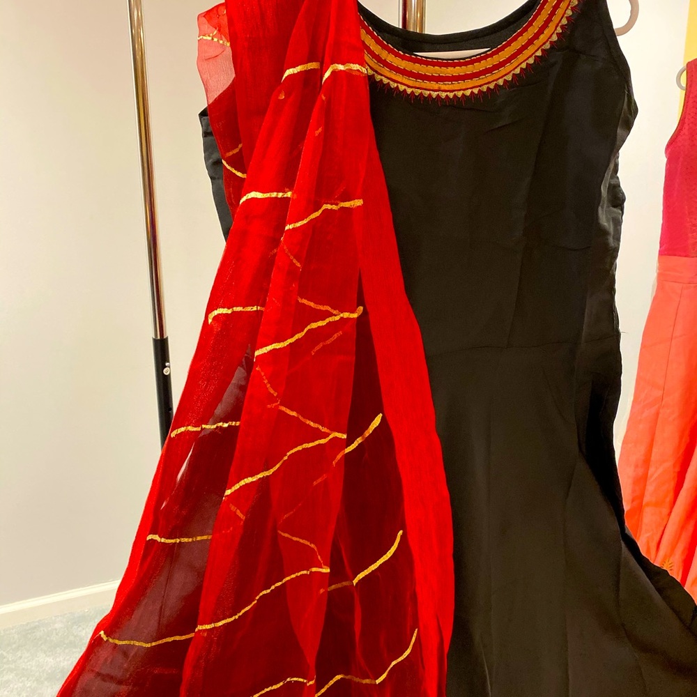 Partygown